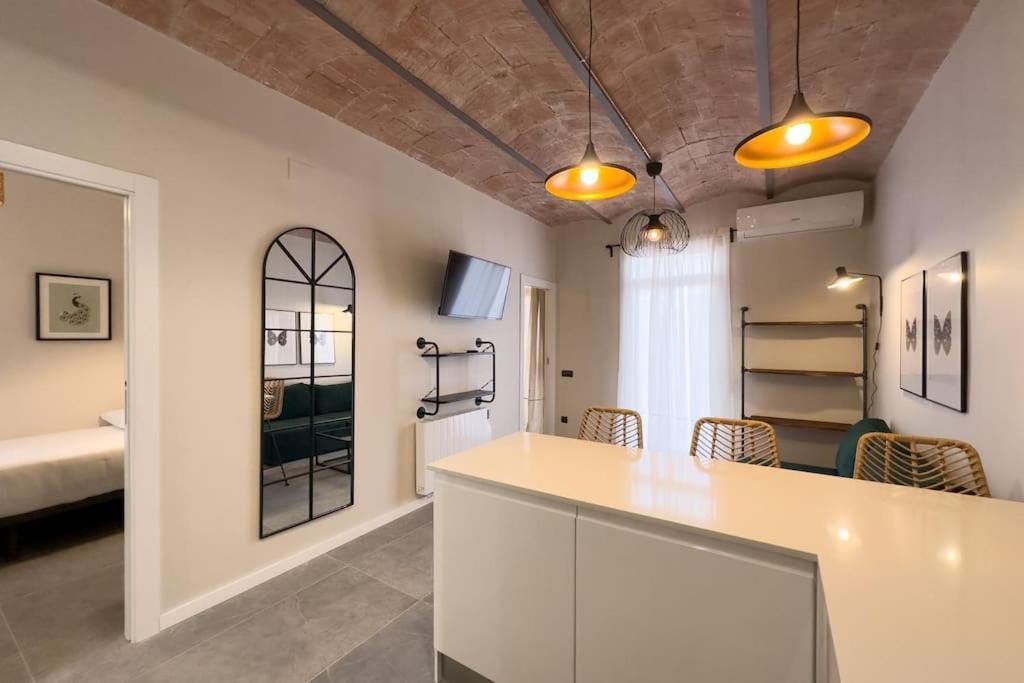 Bebarceloner Sants Apartments - 2 Bedrooms Dış mekan fotoğraf