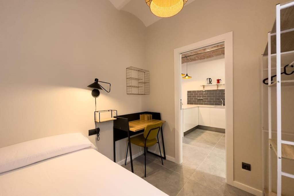 Bebarceloner Sants Apartments - 2 Bedrooms Dış mekan fotoğraf