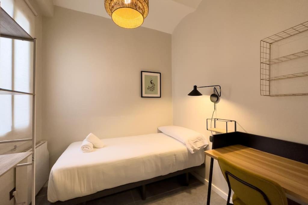 Bebarceloner Sants Apartments - 2 Bedrooms Dış mekan fotoğraf
